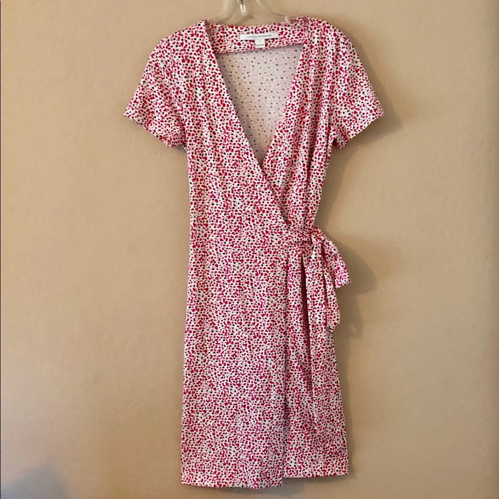 DIANE VON FURSTENBERG WRAP DRESS
